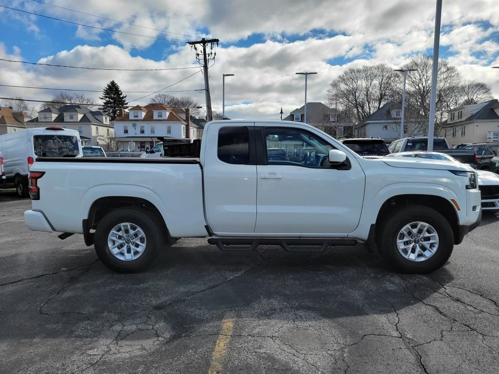 Used 2024 Nissan Frontier SV w/ Technology Package image 6