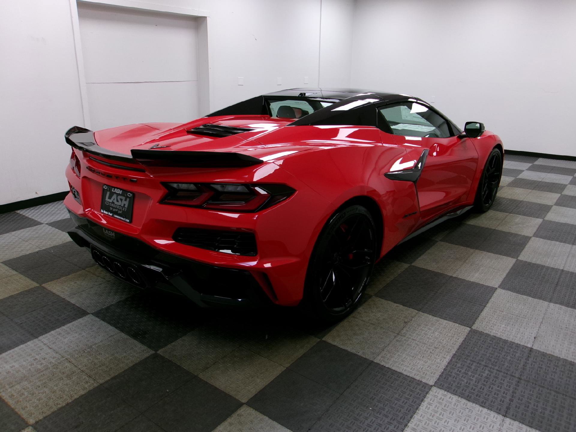 New 2025 Chevrolet Corvette Z06 w/ Stealth Interior Trim Package image 15