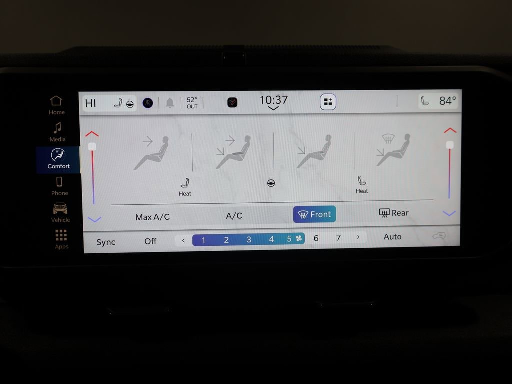 Used 2024 Jeep Wrangler Unlimited w/ Convenience Group image 29