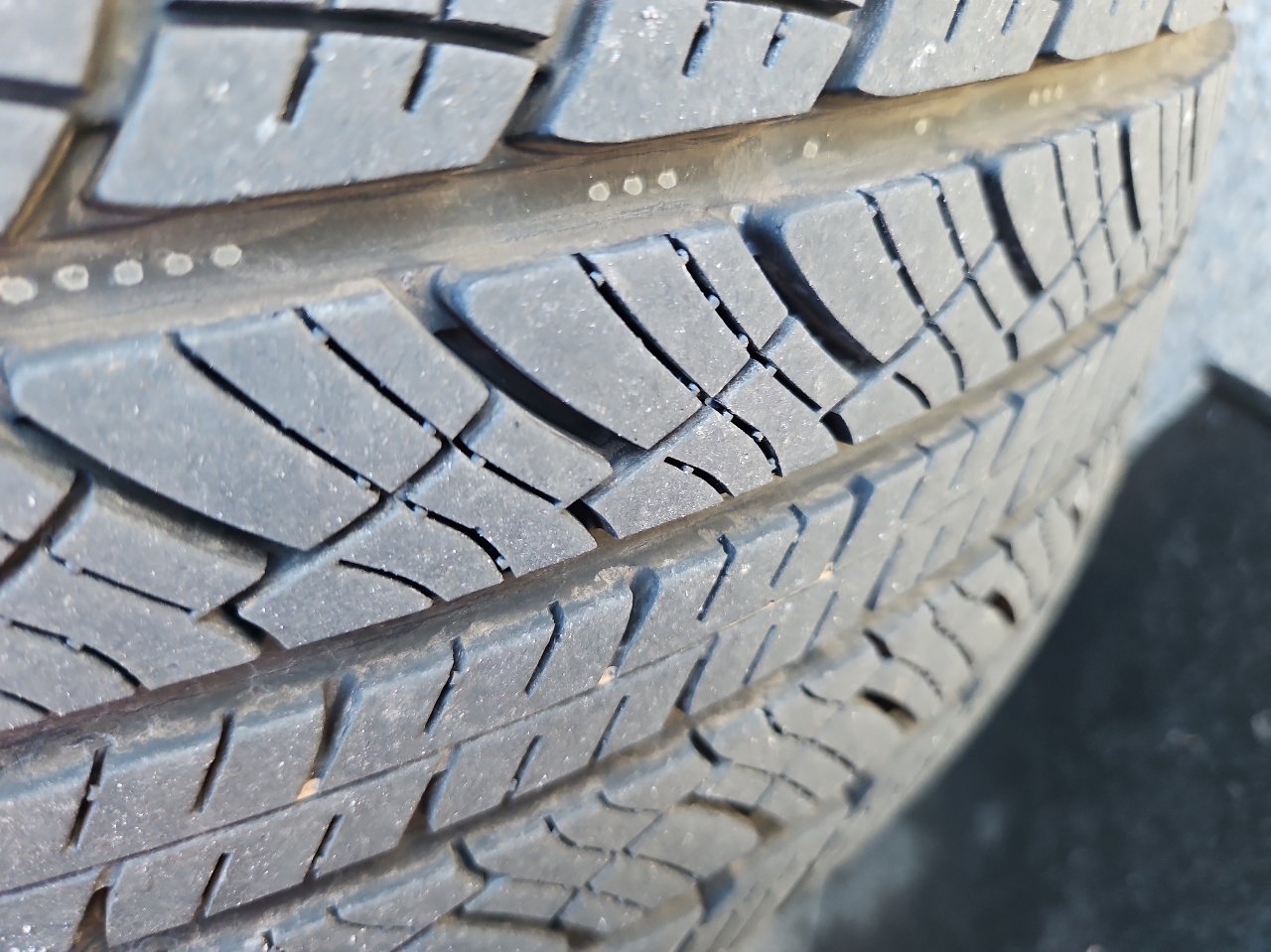 Used 2023 Chevrolet Equinox RS image 9