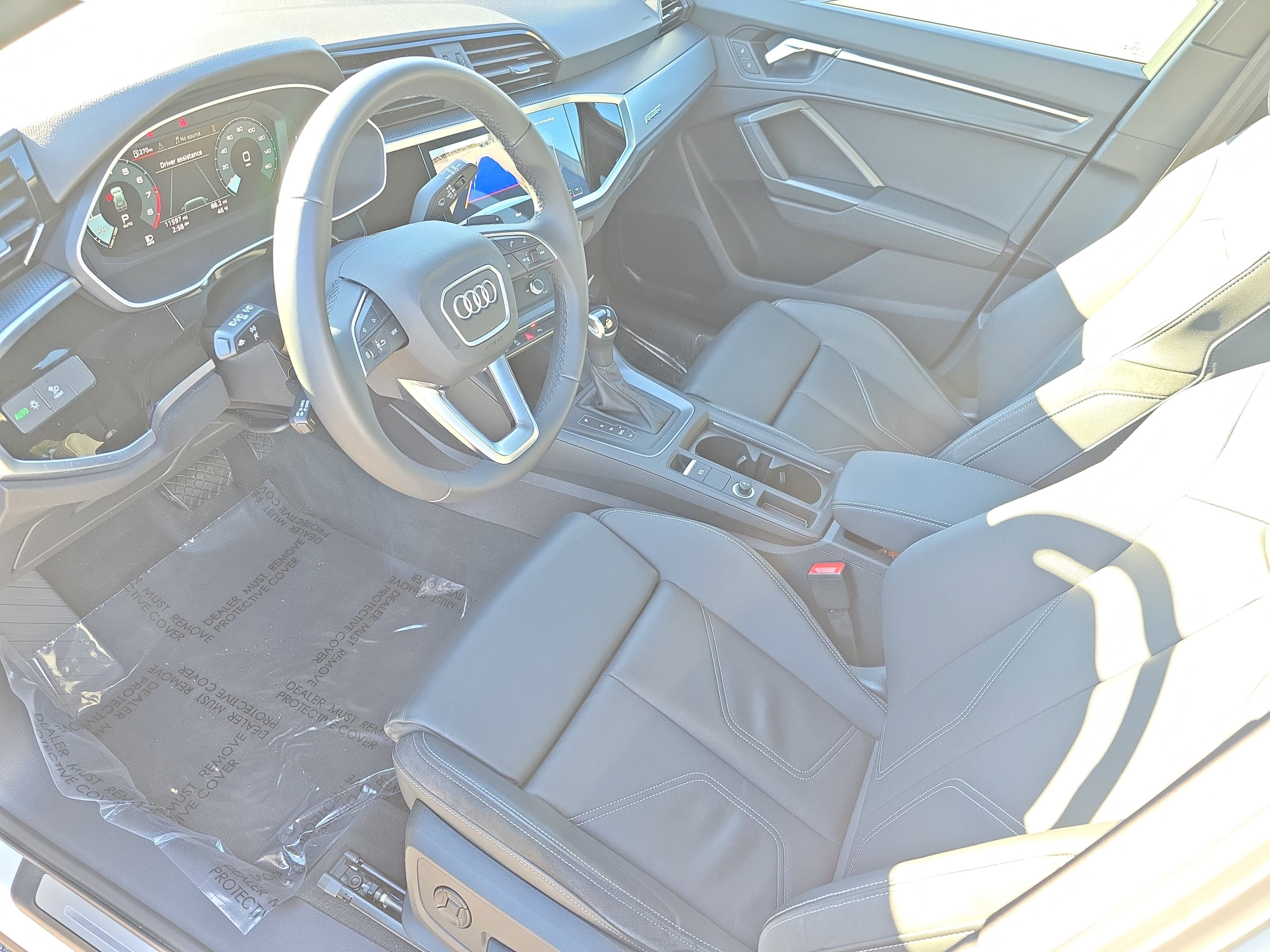 Certified 2023 Audi Q3 2.0T Premium w/ Black Optic Sport Package image 16