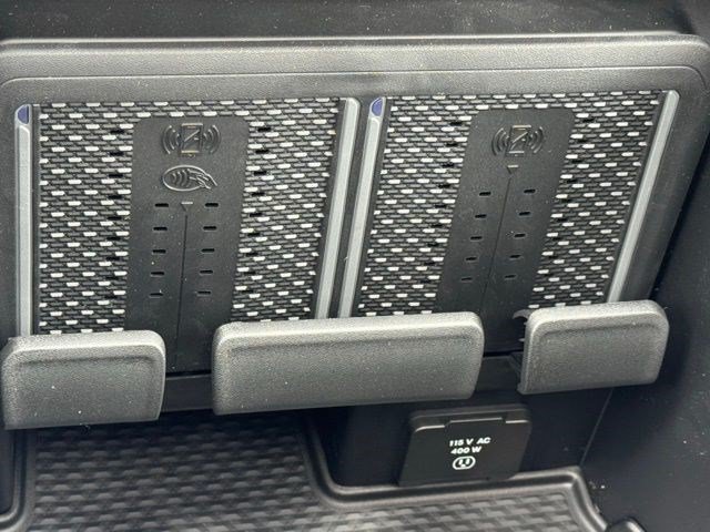 New 2026 RAM 1500 Laramie AWD/4WD image 24