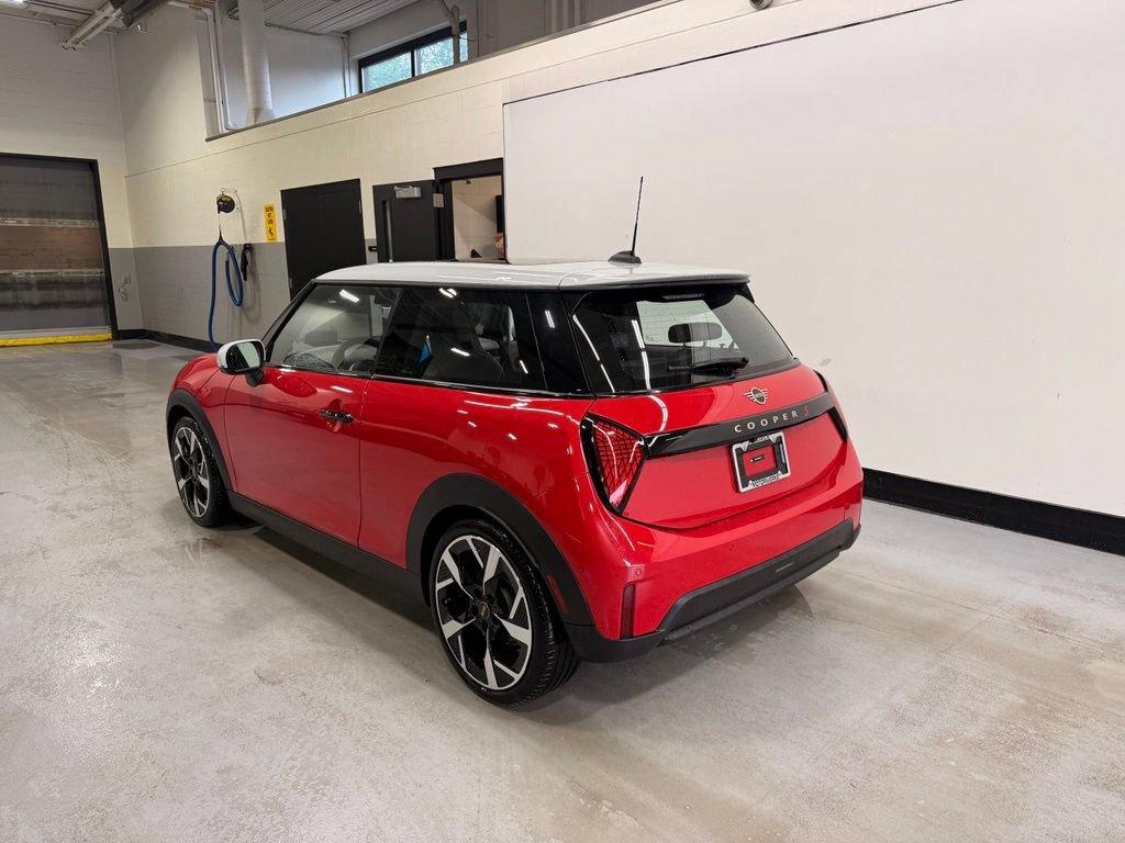 Certified 2025 MINI Cooper S FWD image 3