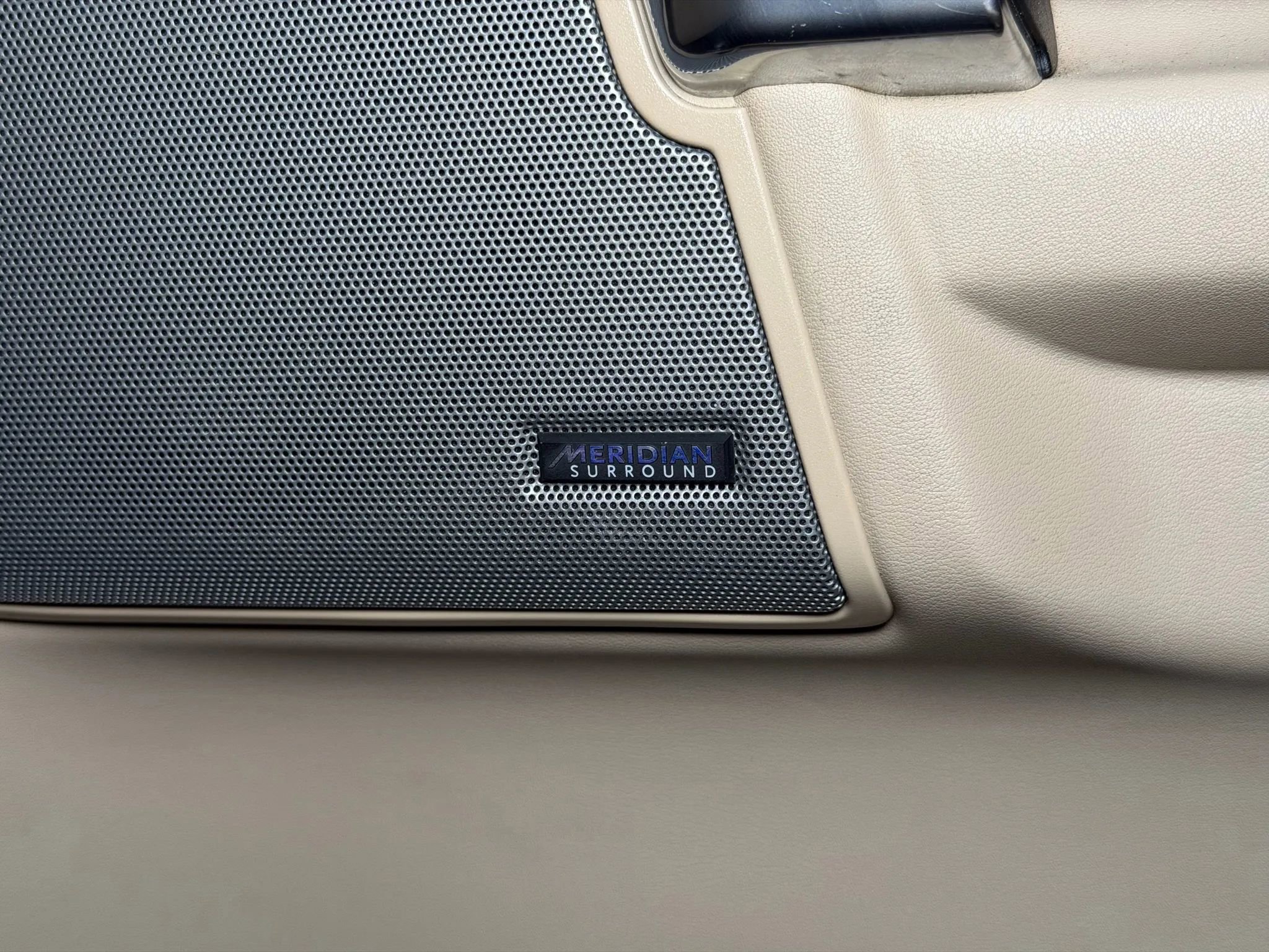 Used 2016 Land Rover LR4 HSE AWD/4WD image 31