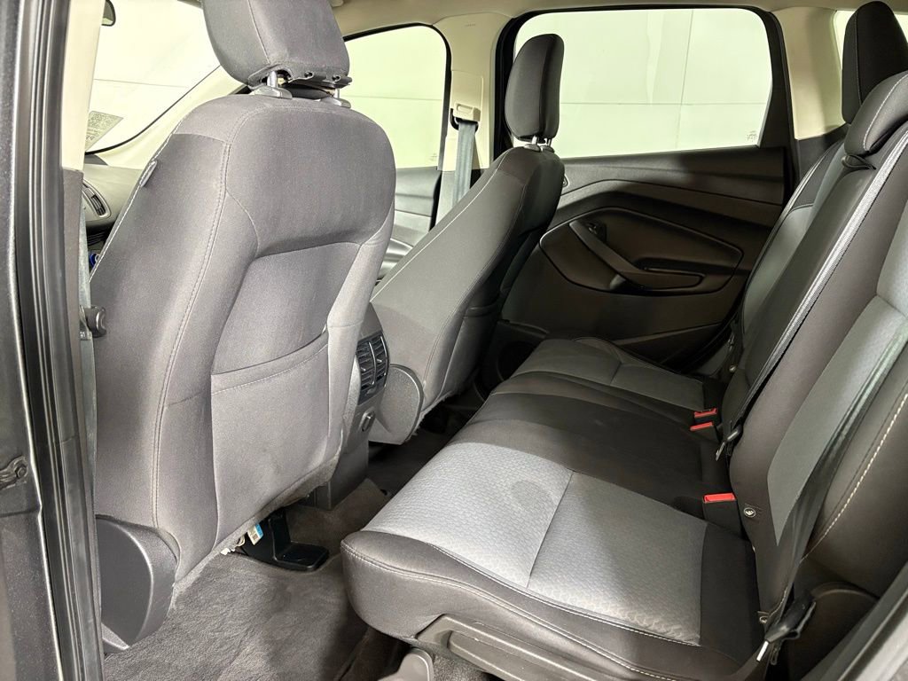 Used 2018 Ford Escape SE image 35