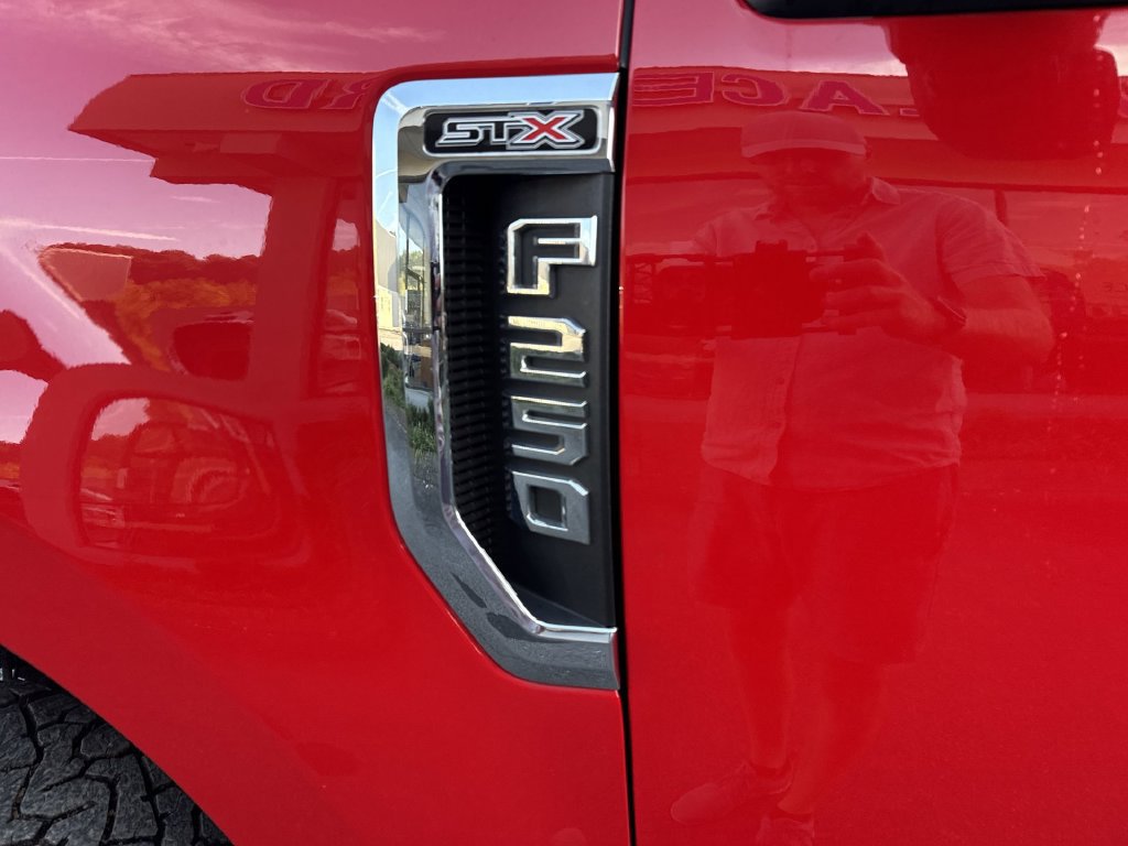Used 2022 Ford F250 XL w/ STX Appearance Package AWD/4WD image 7