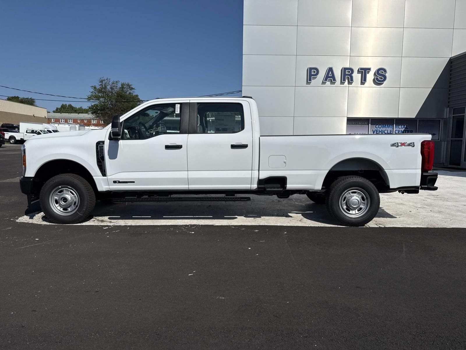 New 2026 Ford F250 XL AWD/4WD image 6