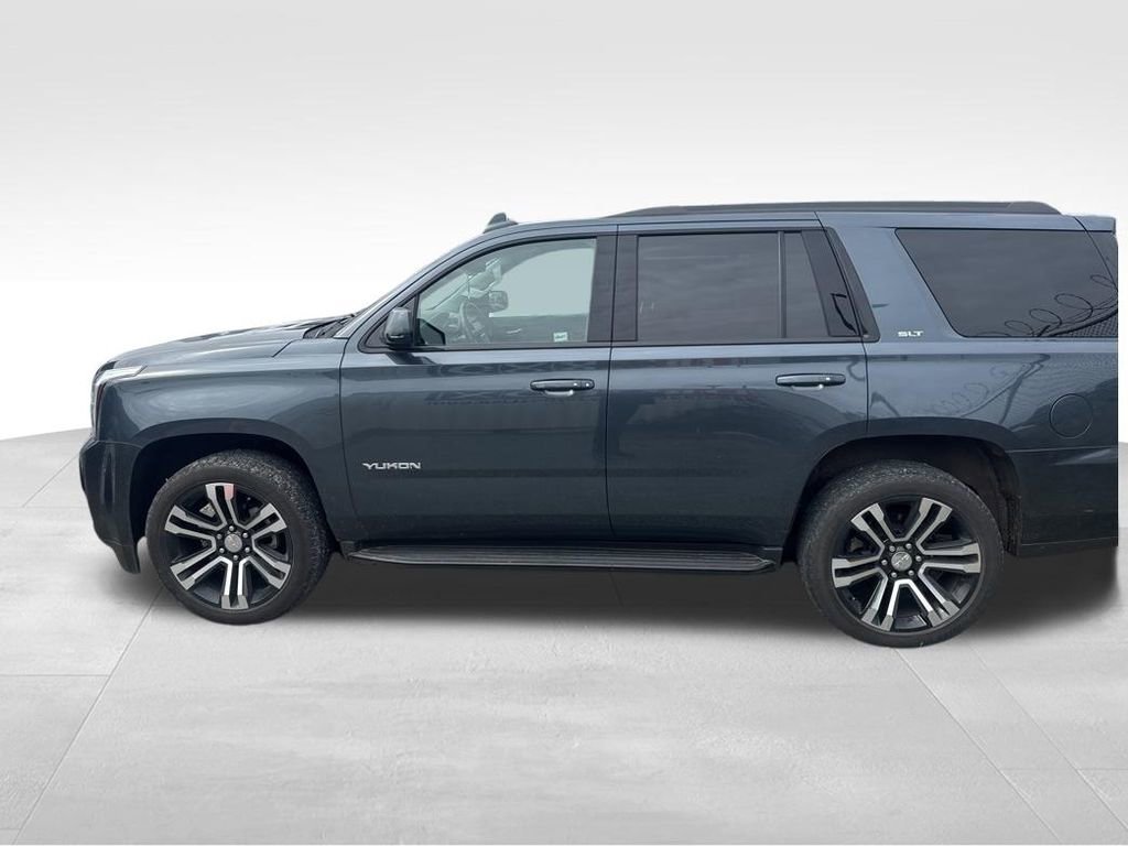 Used 2019 GMC Yukon SLT w/ Graphite Edition image 3