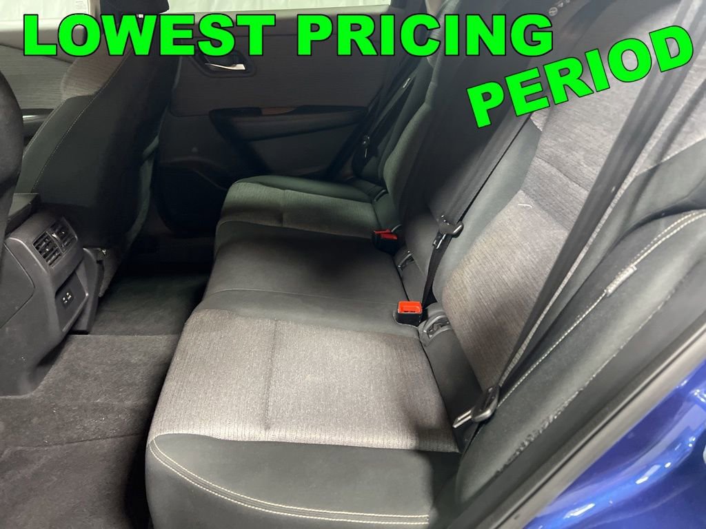 Used 2022 Nissan Rogue SV image 16