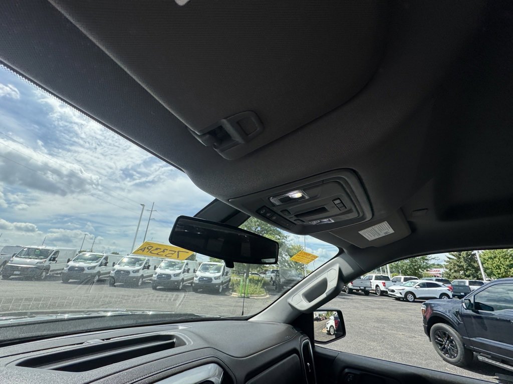 Used 2019 Chevrolet Silverado 1500 LT Trail Boss image 26