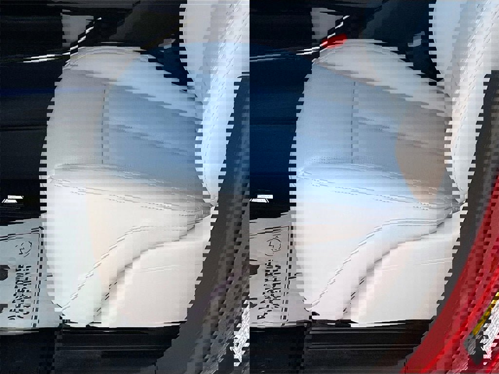 New 2026 Cadillac Lyriq Luxury image 18