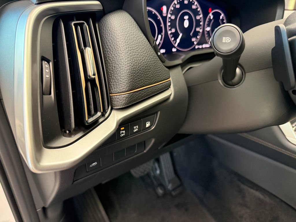 New 2025 MAZDA CX-90 Plug-In Hybrid w/ Preferred image 17