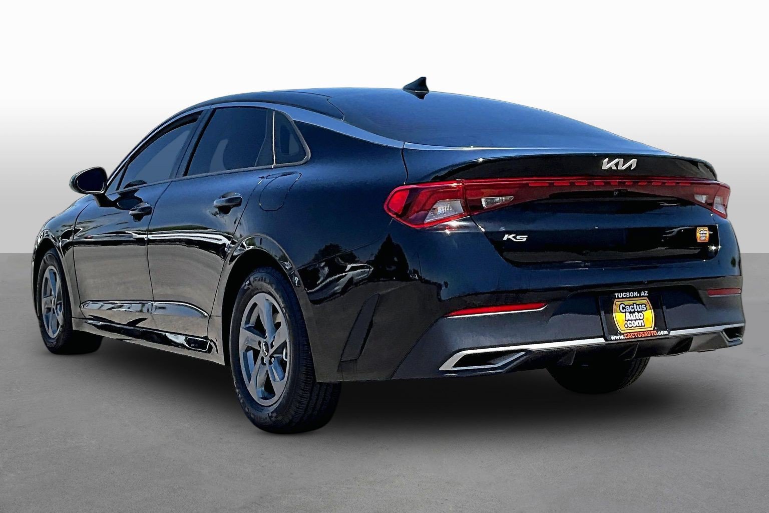 Used 2022 Kia K5 LX FWD image 11