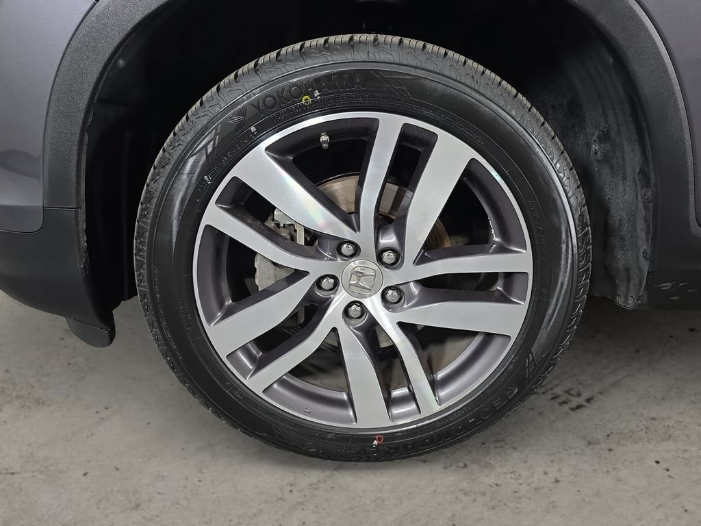 Used 2016 Honda Pilot Touring image 9
