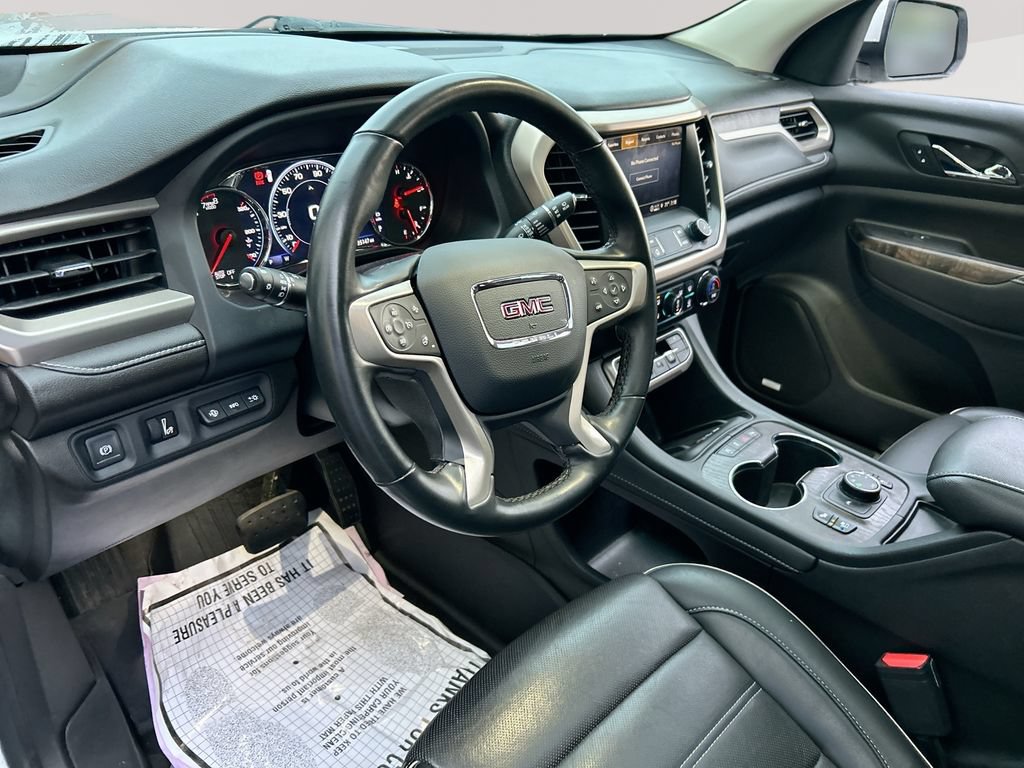 Used 2023 GMC Acadia Denali w/ Denali Ultimate Package AWD/4WD image 14