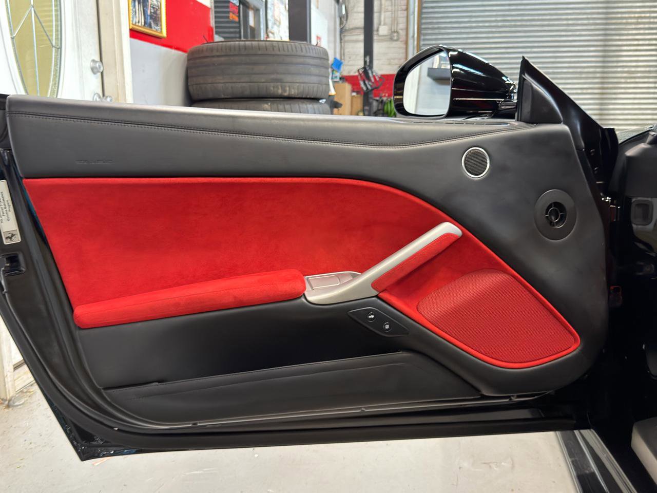 Used 2013 Ferrari F12 Berlinetta RWD image 16