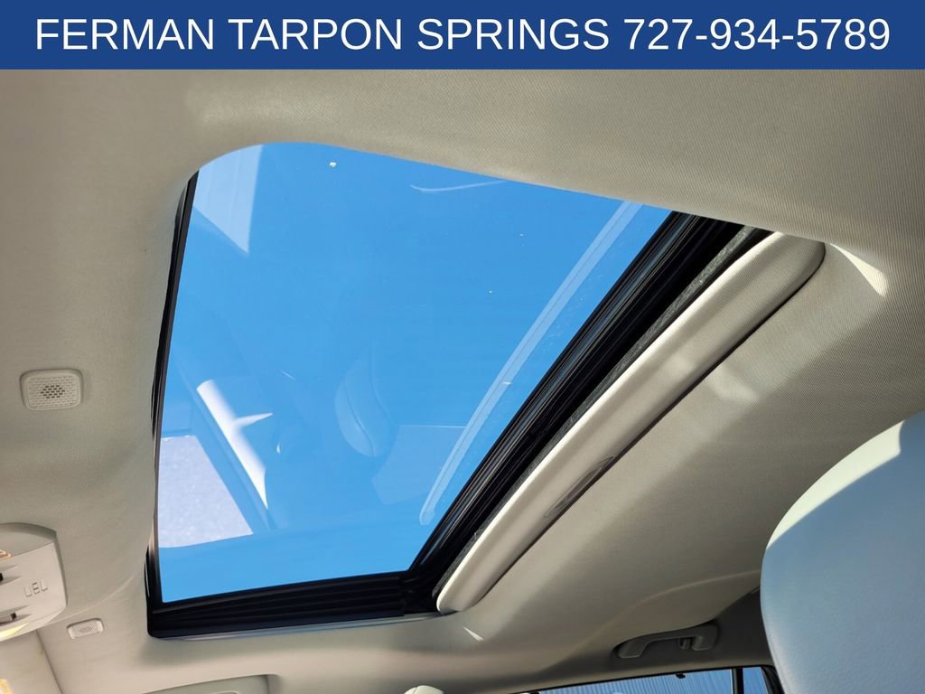 Used 2023 Toyota Highlander XLE image 24