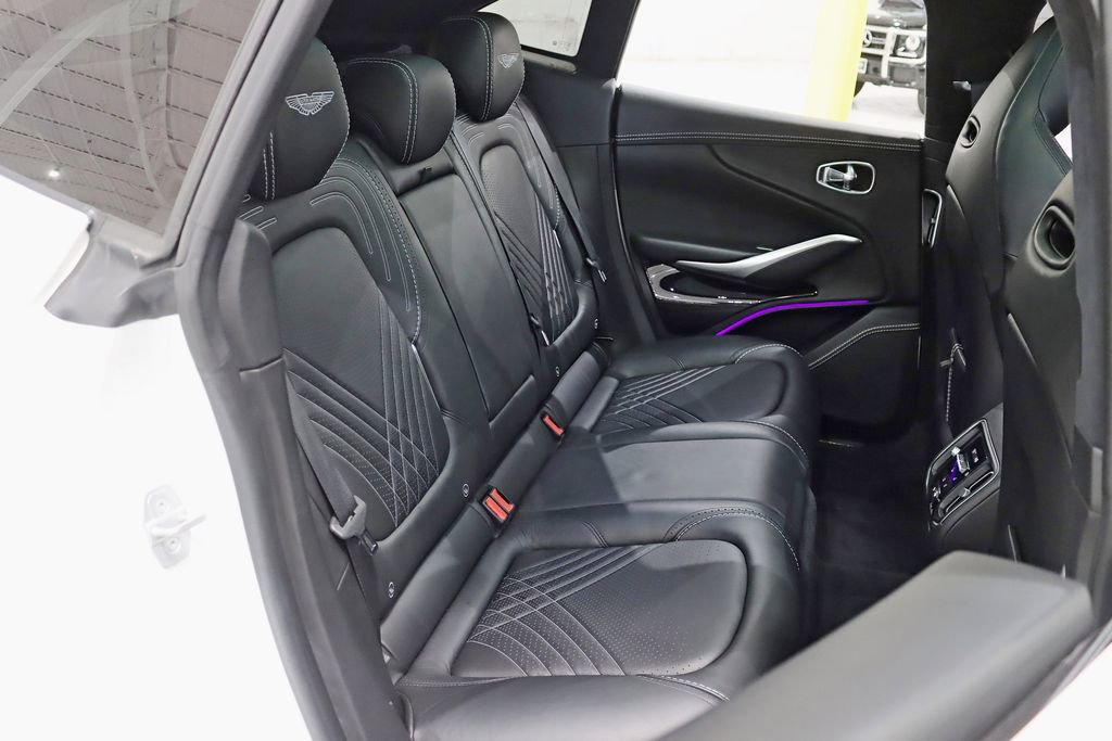Used 2021 Aston Martin DBX AWD/4WD image 35