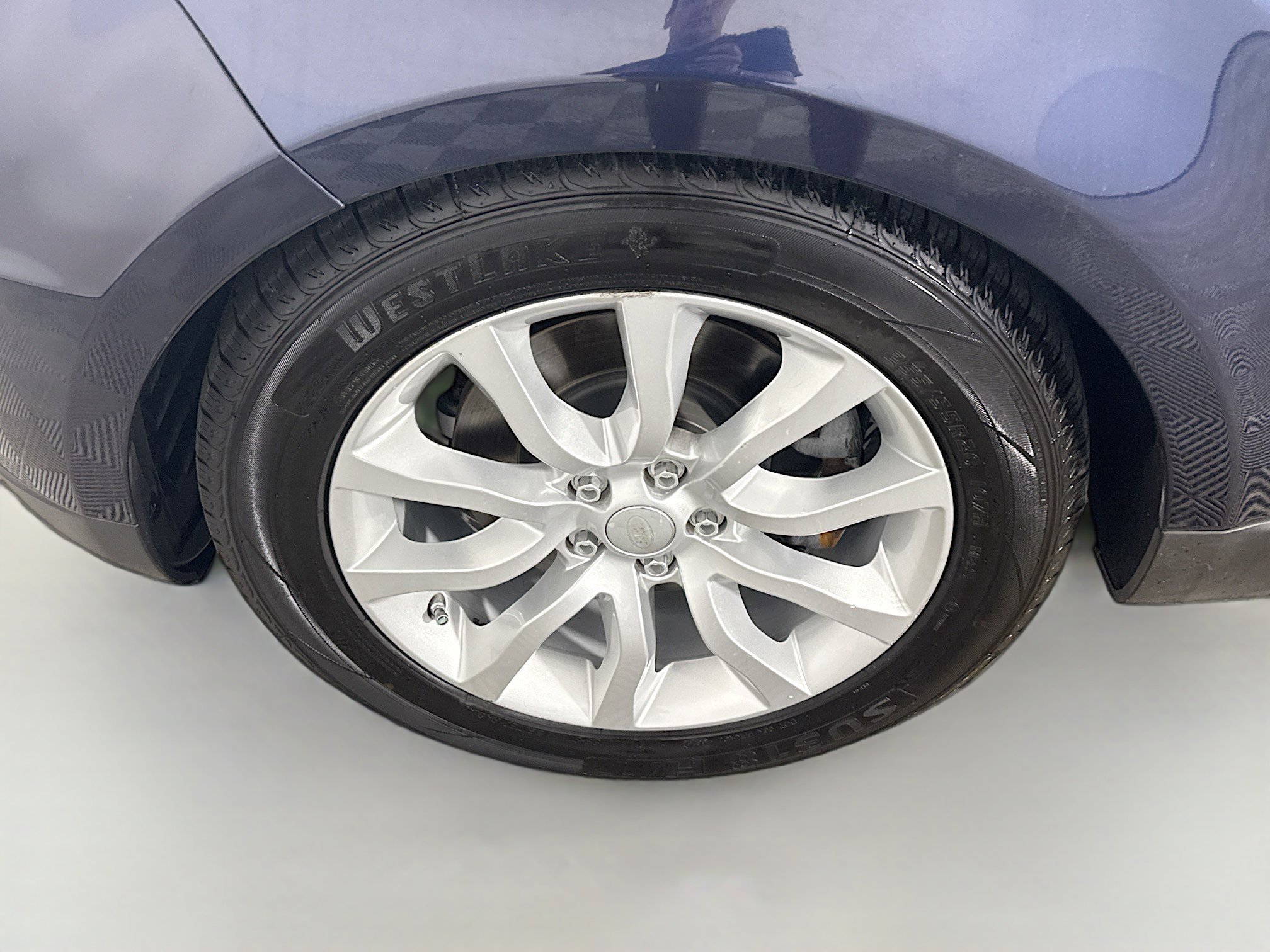 Used 2016 Land Rover Range Rover Sport SE image 38