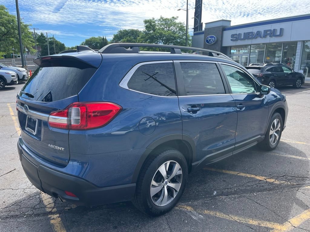 Certified 2022 Subaru Ascent Premium w/ Convenience Package AWD/4WD image 3