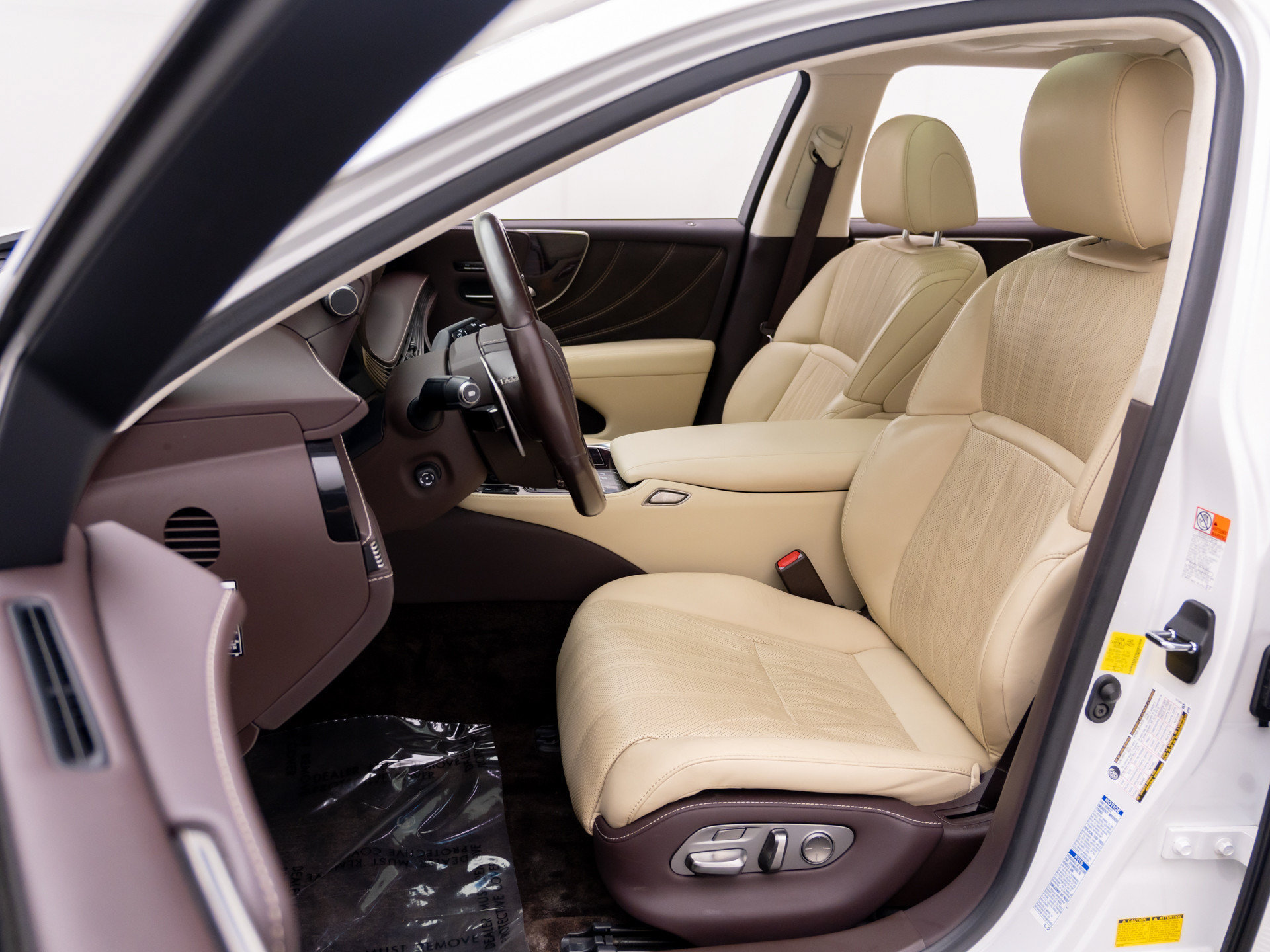 Used 2020 Lexus LS 500 AWD w/ Interior Upgrade Package image 14