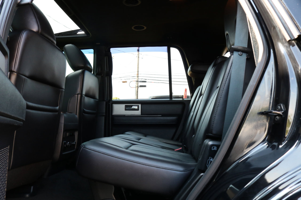 Used 2017 Ford Expedition XLT w/ Equipment Group 202A image 35