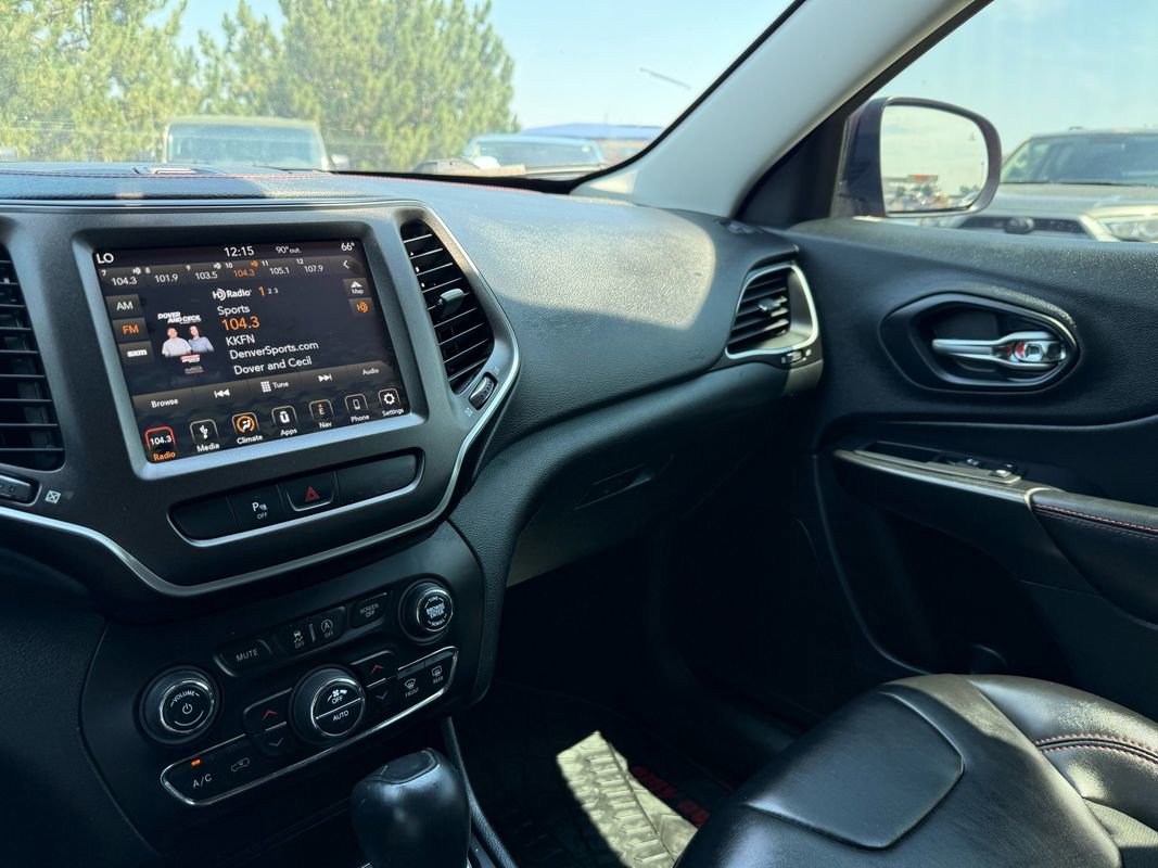 Used 2019 Jeep Cherokee Trailhawk w/ Trailer Tow Group image 33