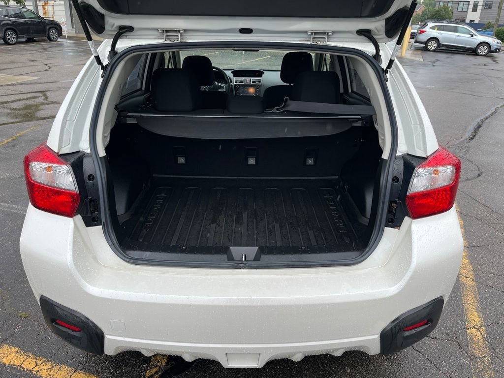 Used 2017 Subaru Crosstrek 2.0i AWD/4WD image 27