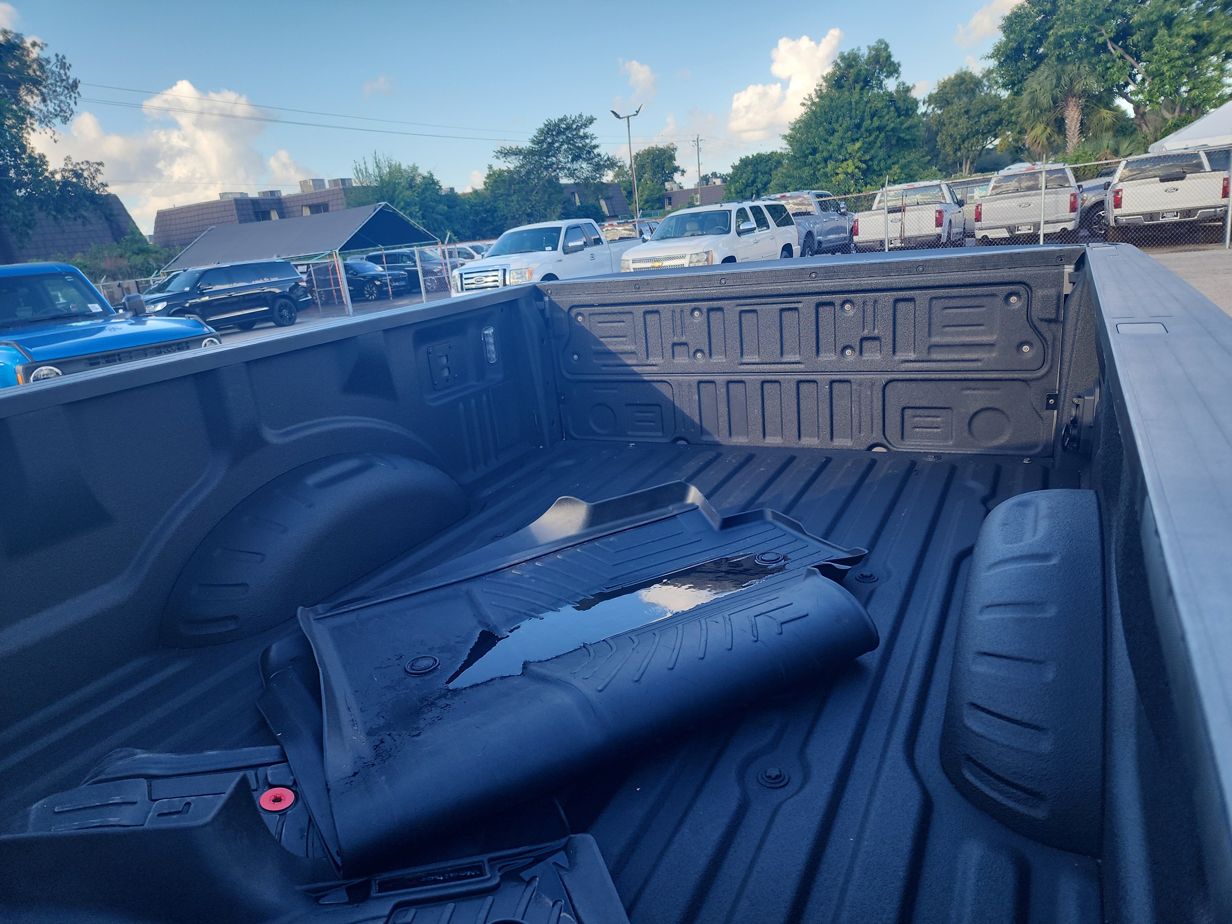 Used 2024 Ford F350 XL w/ 360-Degree Camera Package image 18