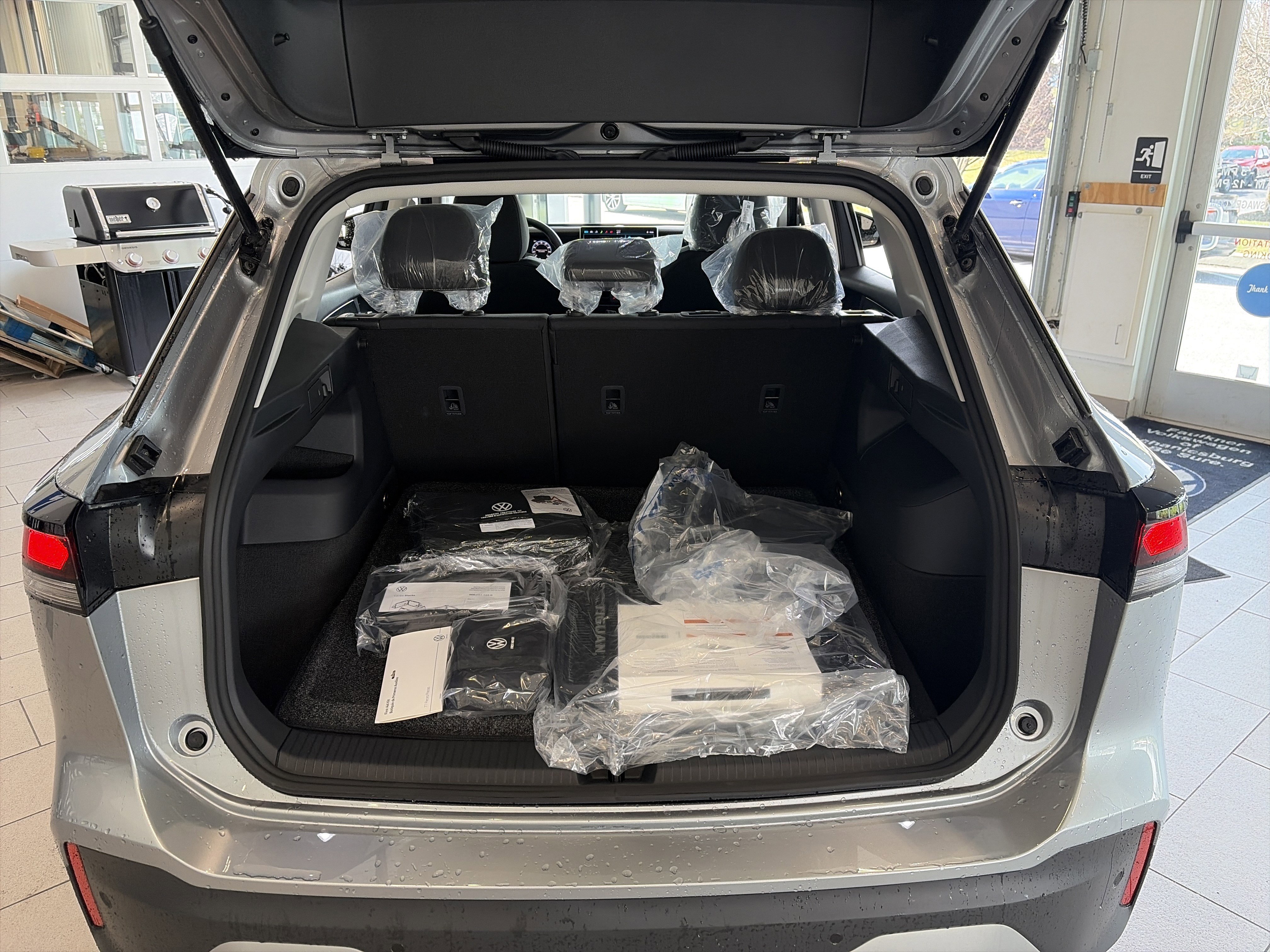New 2026 Volkswagen Tiguan S AWD/4WD image 17
