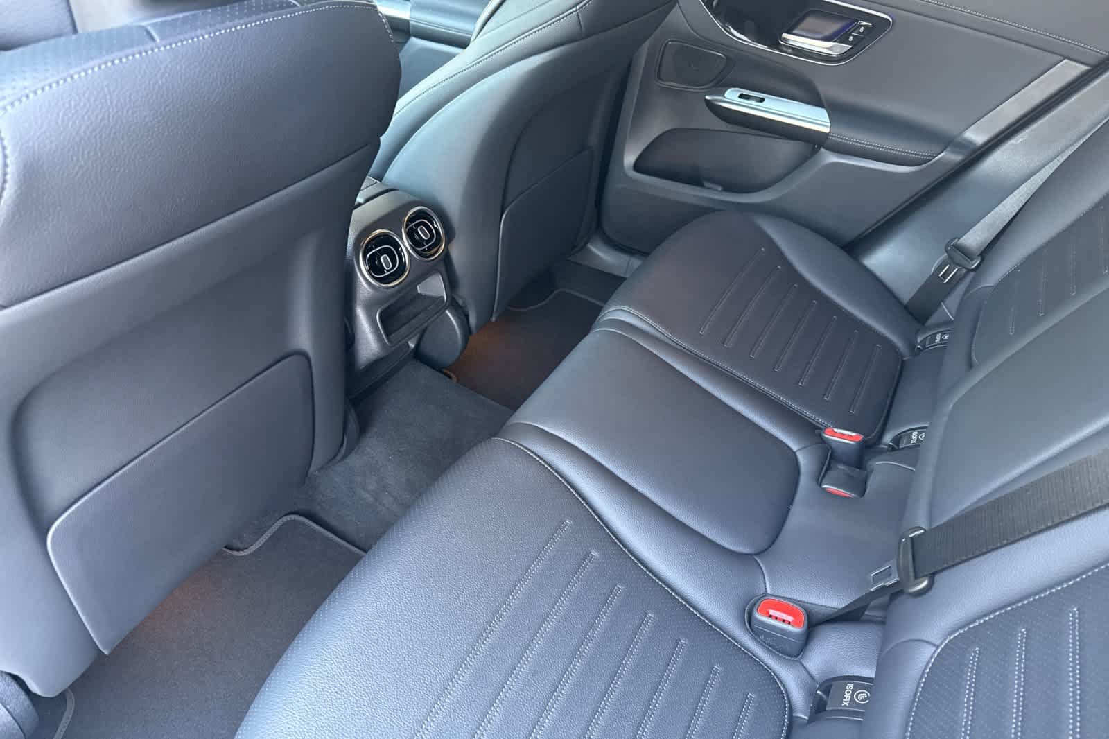 Certified 2026 Mercedes-Benz GLC 300 4MATIC image 11