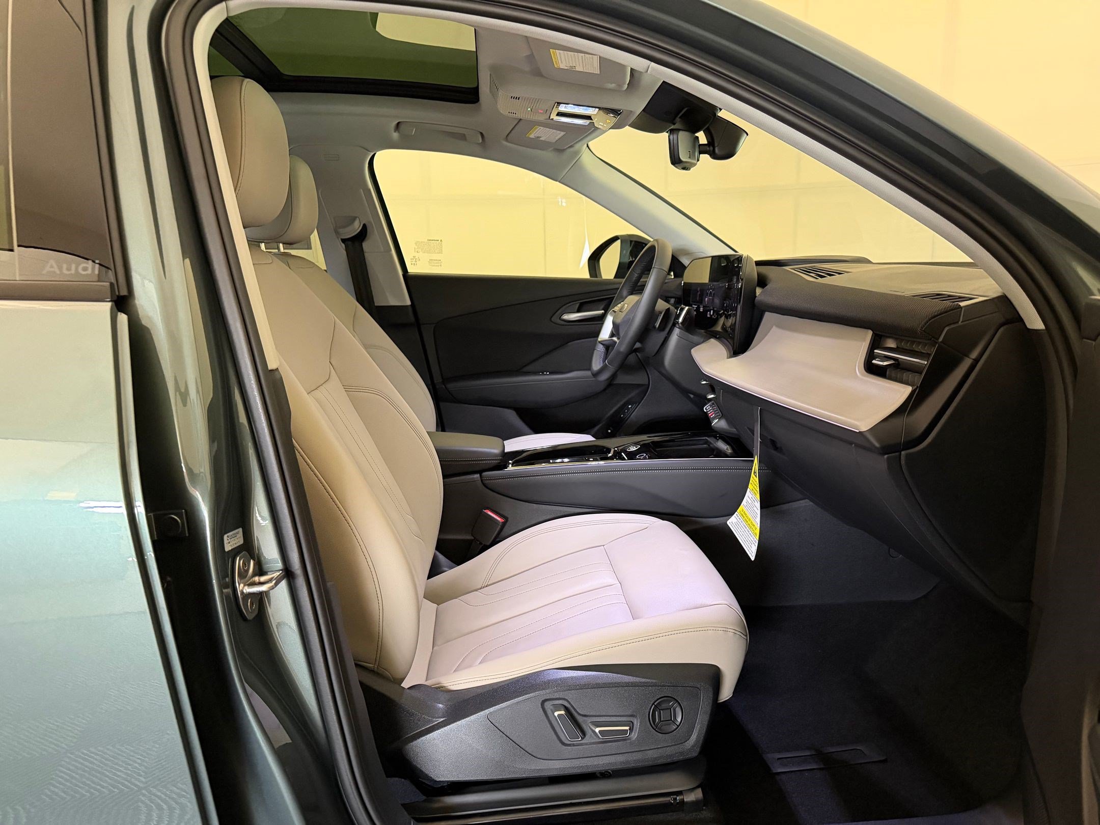 New 2026 Audi Q3 quattro 2.0T AWD/4WD image 25