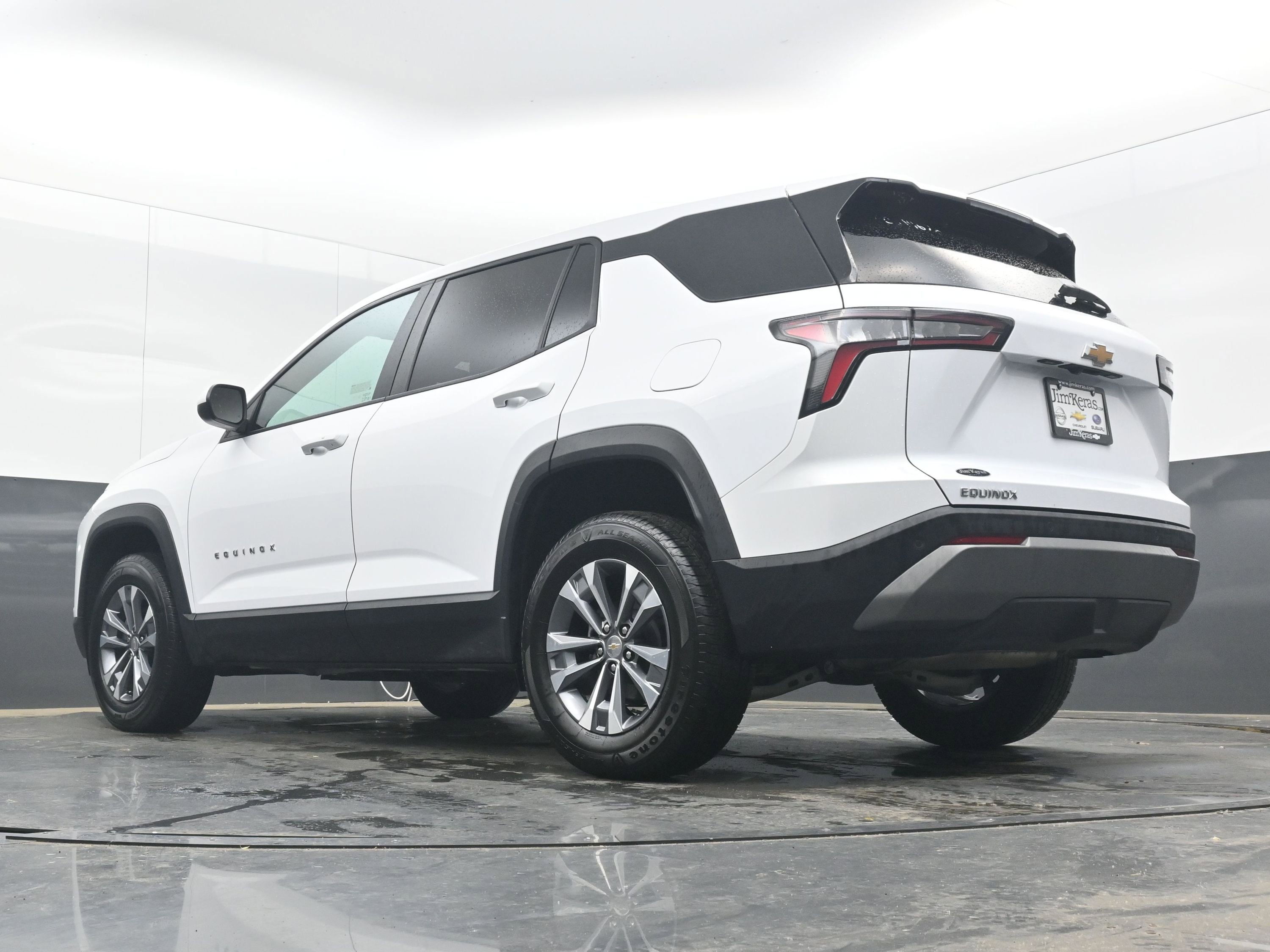 Used 2025 Chevrolet Equinox LT FWD image 29