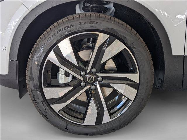 New 2026 Volvo XC40 B5 Ultra w/ Climate Package AWD/4WD image 10