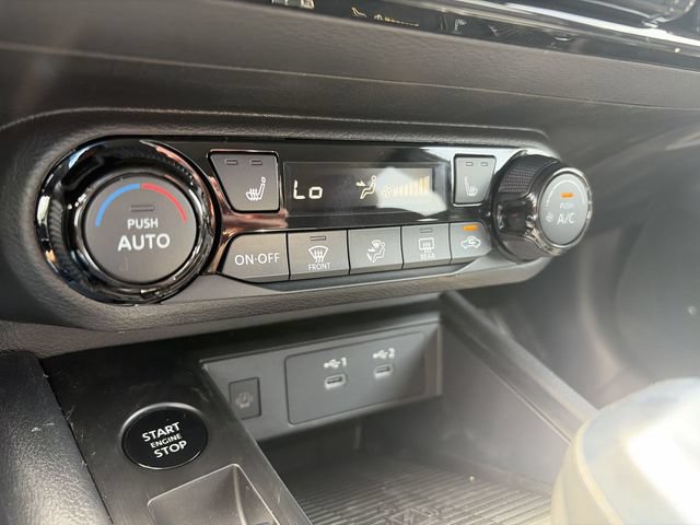 New 2026 Nissan Kicks SV w/ Cold Weather Package AWD/4WD image 18