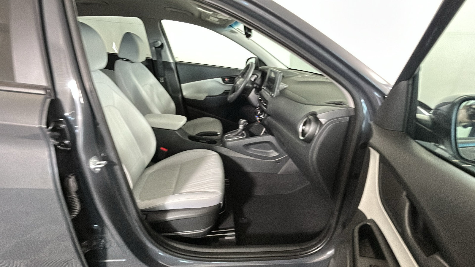 Certified 2023 Hyundai Kona SEL w/ Cargo Package AWD/4WD image 38