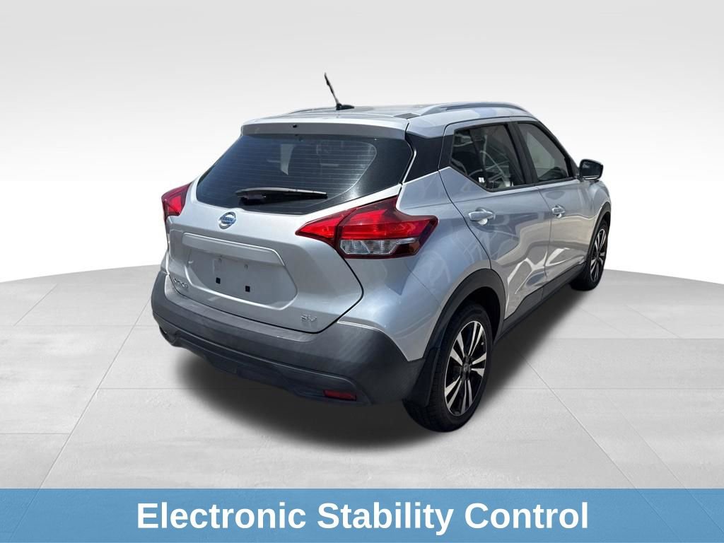 Used 2019 Nissan Kicks SV FWD image 9