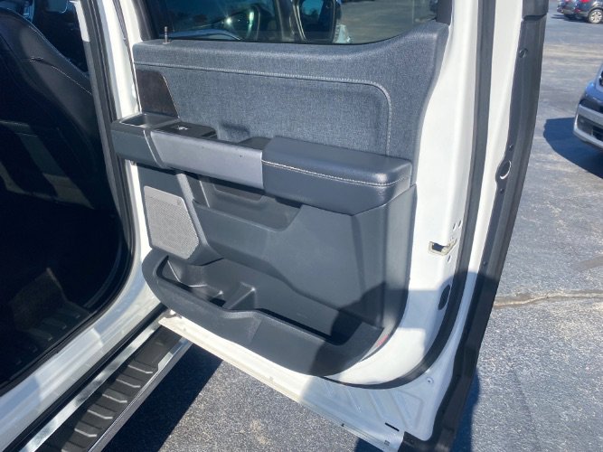 Used 2021 Ford F150 Lariat image 7