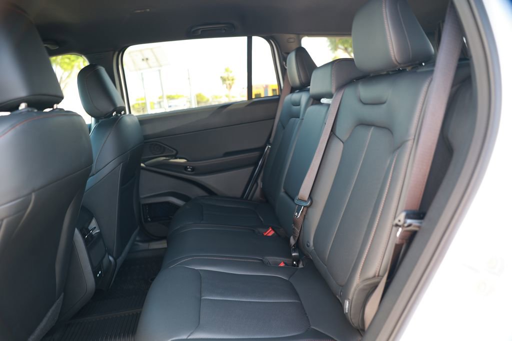New 2026 Jeep Cherokee Limited AWD/4WD image 30