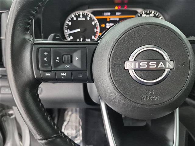 Used 2022 Nissan Pathfinder SV FWD image 29