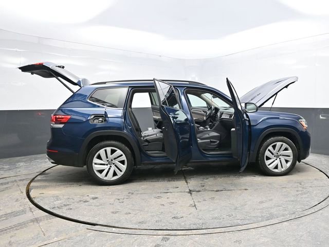 Used 2023 Volkswagen Atlas SE w/ Black Wheel Package AWD/4WD image 32