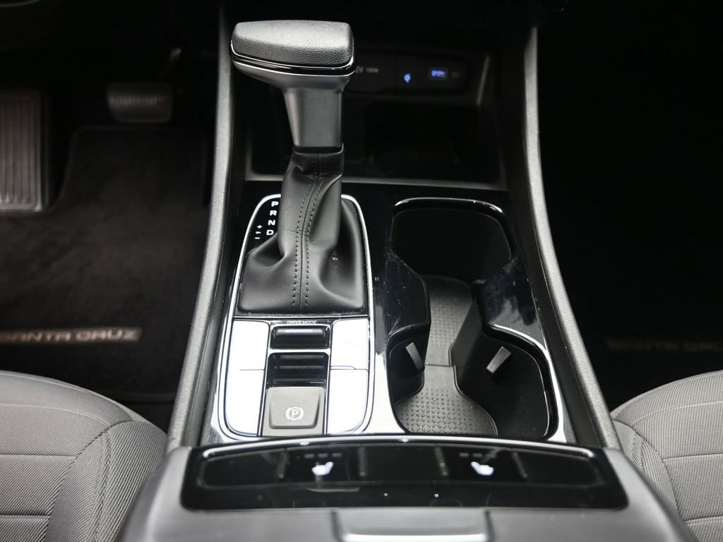 Used 2022 Hyundai Santa Cruz SEL w/ Activity Package FWD image 13