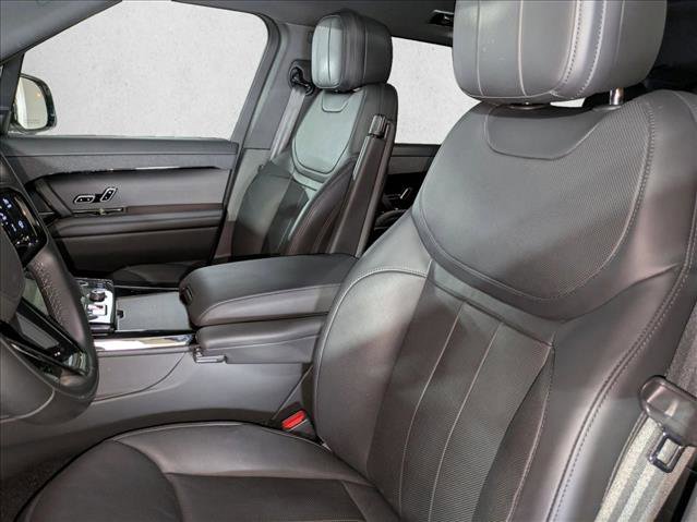 Used 2023 Land Rover Range Rover Sport SE Dynamic image 19