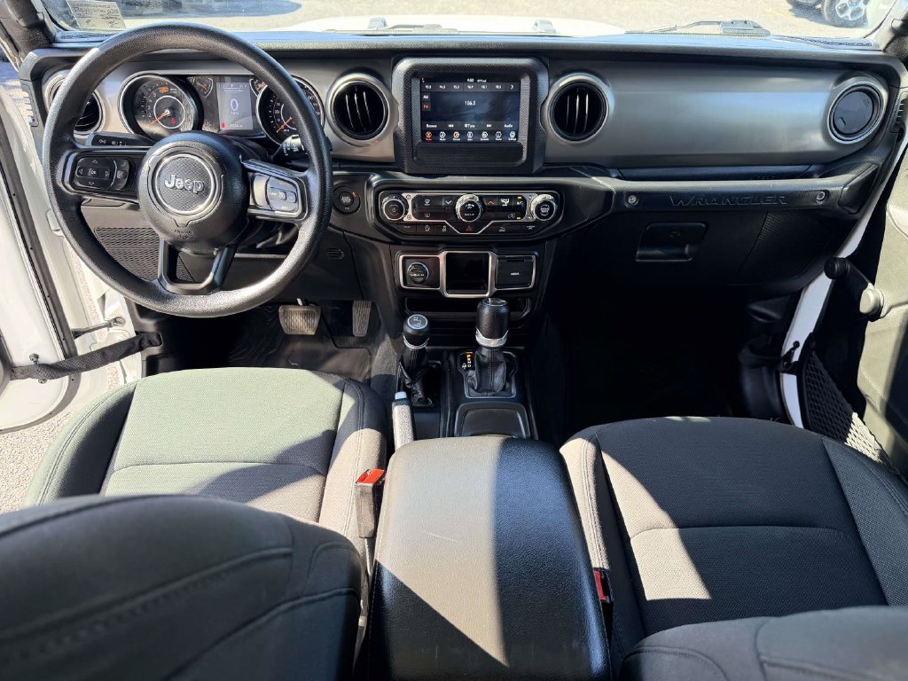 Certified 2022 Jeep Wrangler Unlimited Sport AWD/4WD image 16