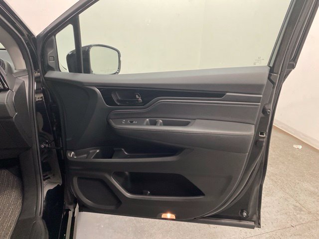 Used 2023 Honda Odyssey Elite image 26