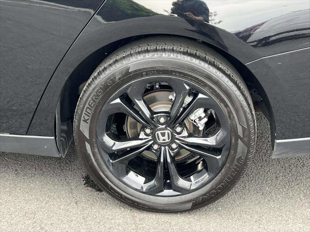 Used 2025 Honda Accord SE image 10