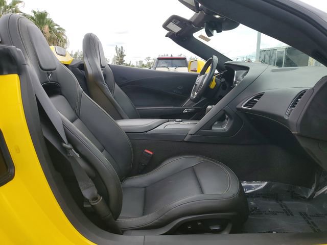Used 2018 Chevrolet Corvette Stingray Convertible RWD image 23