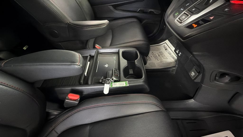 Used 2025 Honda Odyssey Sport-L image 39