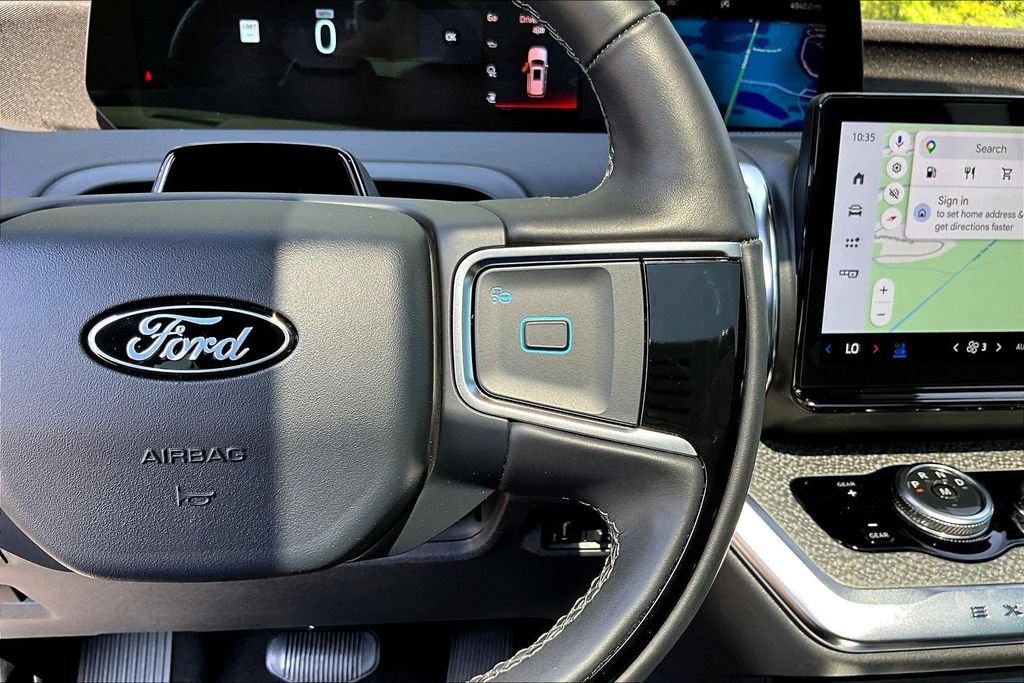 Used 2025 Ford Expedition Tremor AWD/4WD image 14
