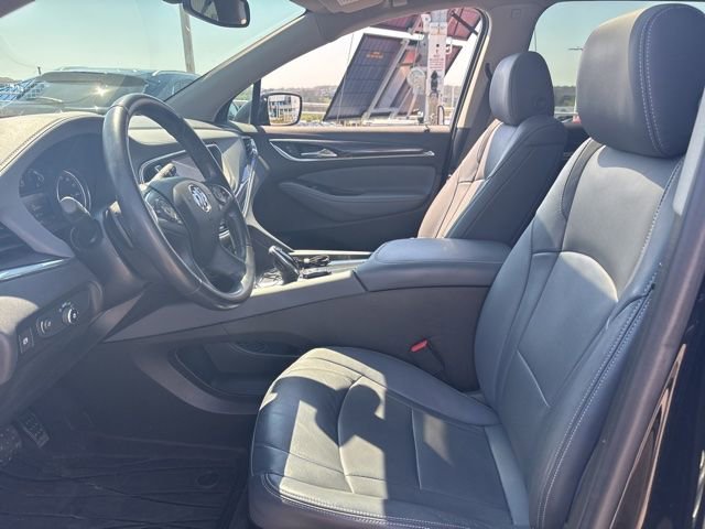 Used 2020 Buick Enclave Essence w/ Sport Touring Edition image 7